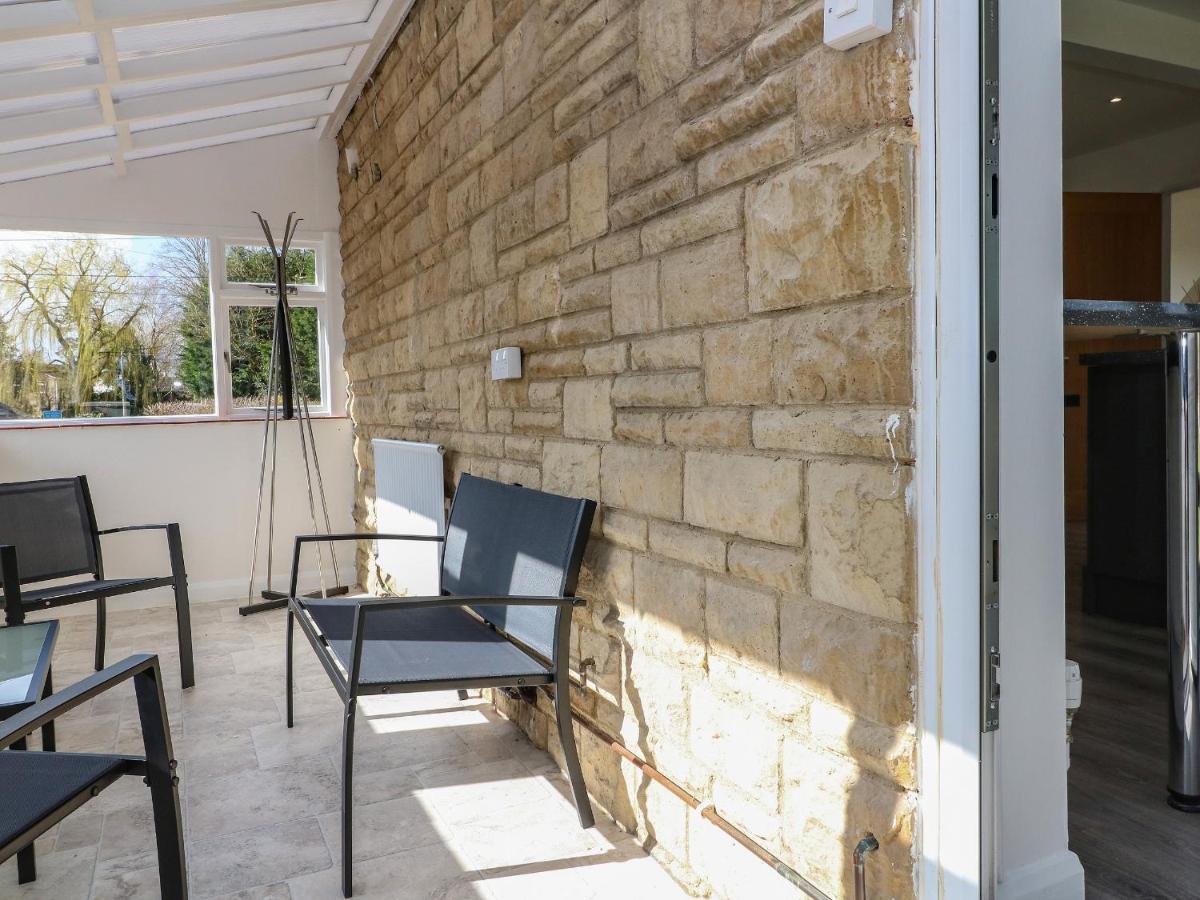Honeystones Βίλα Witney Εξωτερικό φωτογραφία